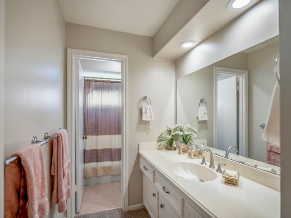 12227 Moorcreek Drive, Houston TX 77070