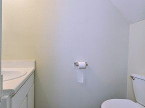 2011 Spenwick Drive 412, Houston TX 77055