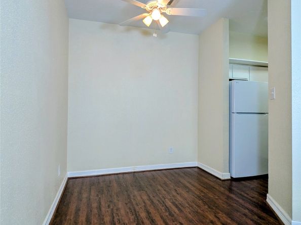 2011 Spenwick Drive 412, Houston TX 77055