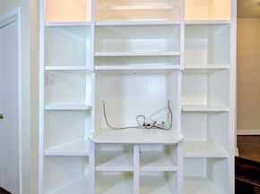 2011 Spenwick Drive 412, Houston TX 77055