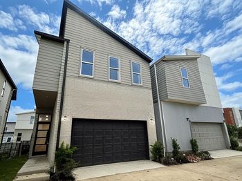 9807 Hope Harbor Lane