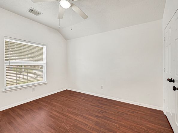 1727 Mickle Creek Drive, Houston TX 77049