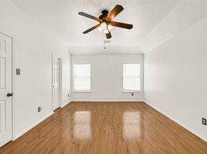 1727 Mickle Creek Drive, Houston TX 77049