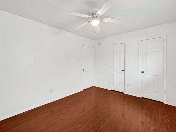 1727 Mickle Creek Drive, Houston TX 77049