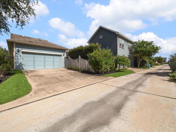 17011 Seminole Ridge Drive, Cypress TX 77433