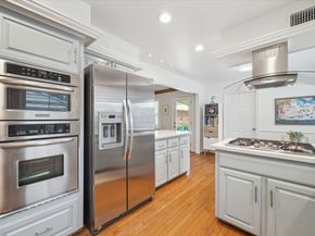 7915 Meadowvale Drive, Houston TX 77063