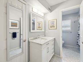 7915 Meadowvale Drive, Houston TX 77063
