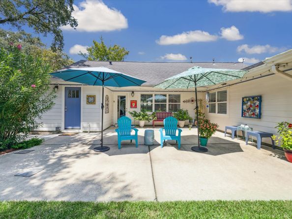 7915 Meadowvale Drive, Houston TX 77063