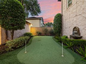 5440 Huckleberry Lane, Houston TX 77056