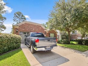 16918 Cherokee Lake Lane, Houston TX 77044