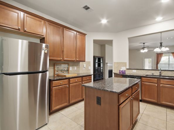 16918 Cherokee Lake Lane, Houston TX 77044