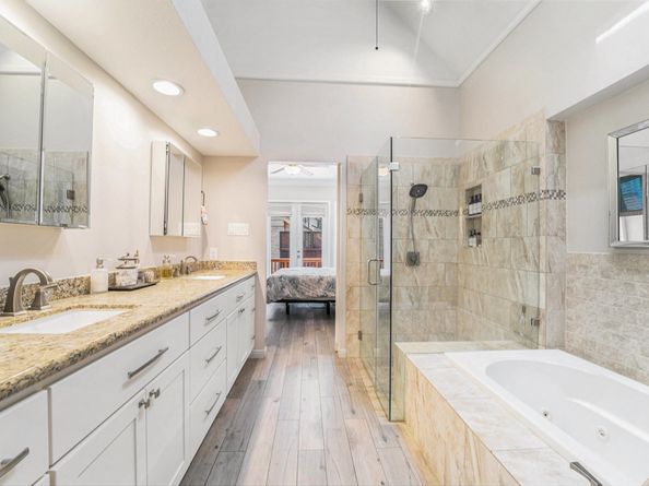 12815 Kingsbridge Lane, Houston TX 77077