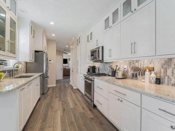 12815 Kingsbridge Lane, Houston TX 77077