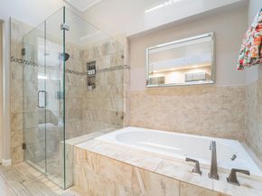 12815 Kingsbridge Lane, Houston TX 77077