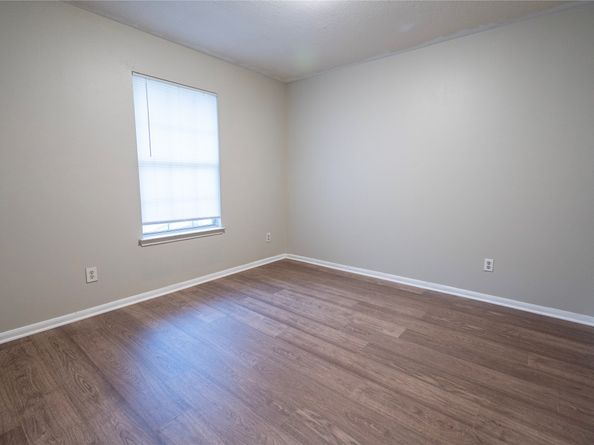 4908 Landward Lane, Houston TX 77066