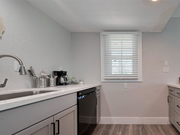 5114 Grantwood Street, Houston TX 77004