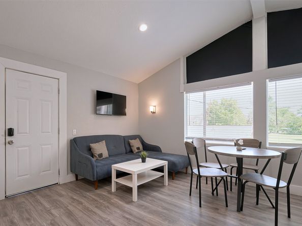 5114 Grantwood Street, Houston TX 77004