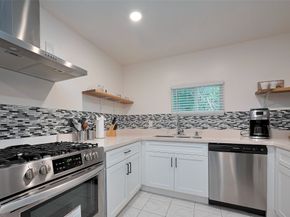 5114 Grantwood Street, Houston TX 77004