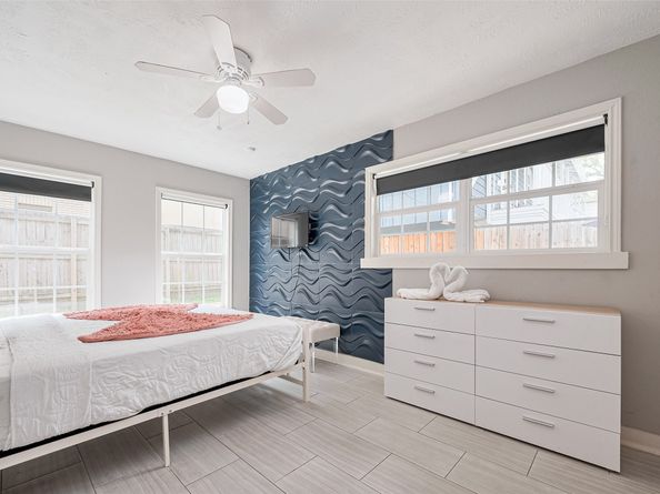 5114 Grantwood Street, Houston TX 77004