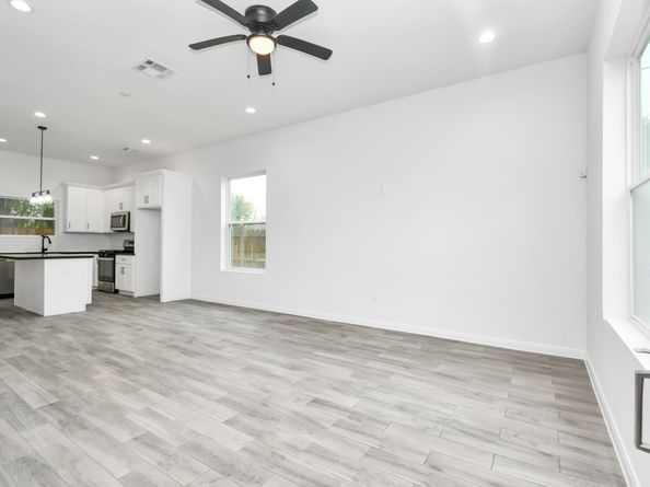 3309 Shelby Circle, Houston TX 77051