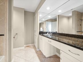 3350 Mccue Road 603, Houston TX 77056
