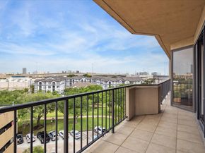 3350 Mccue Road 603, Houston TX 77056
