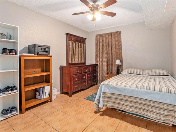1500 Bay Area Boulevard 424, Houston TX 77058