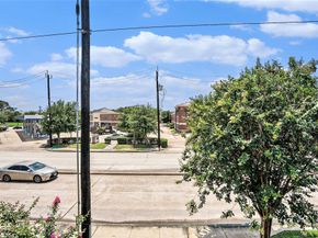 1500 Bay Area Boulevard 424, Houston TX 77058