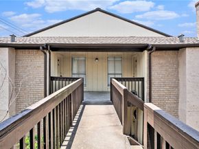 1500 Bay Area Boulevard 424, Houston TX 77058