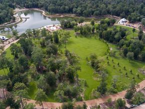 5815 Highland Sky Lane, Houston TX 77091