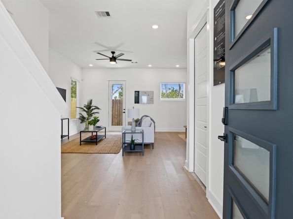 5815 Highland Sky Lane, Houston TX 77091
