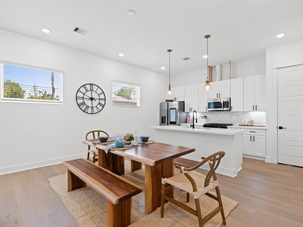 5815 Highland Sky Lane, Houston TX 77091