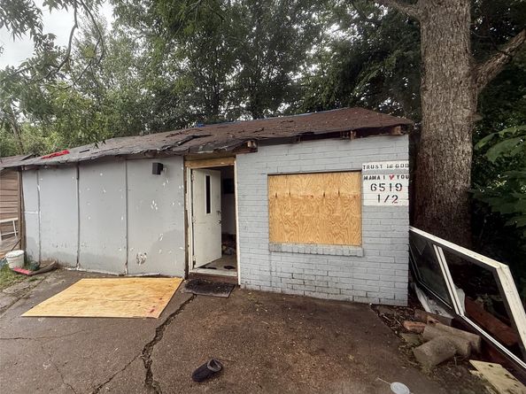 6519 Sherwood Drive, Houston TX 77021