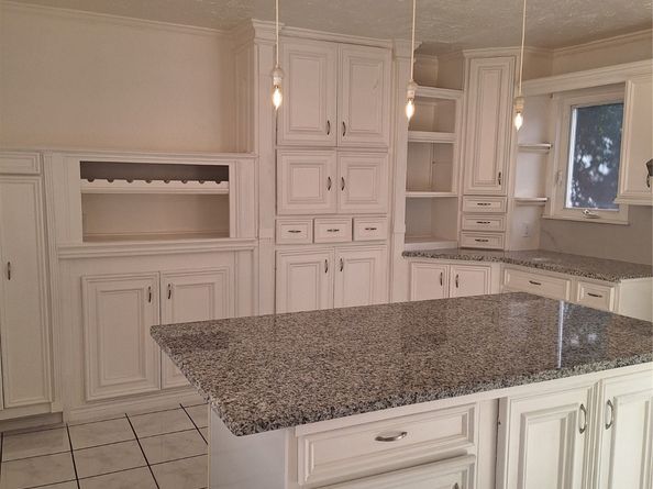 4030 Knoll Glen Drive, Houston TX 77082