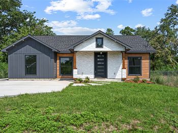 16731 water oaks Drive