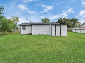 9818 Kerr Street, Houston TX 77029