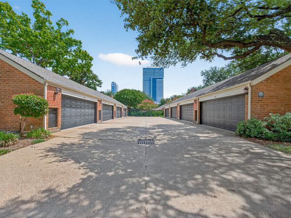 2901 Bammel Lane 42, Houston TX 77098