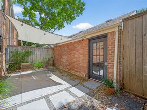 2901 Bammel Lane 42, Houston TX 77098