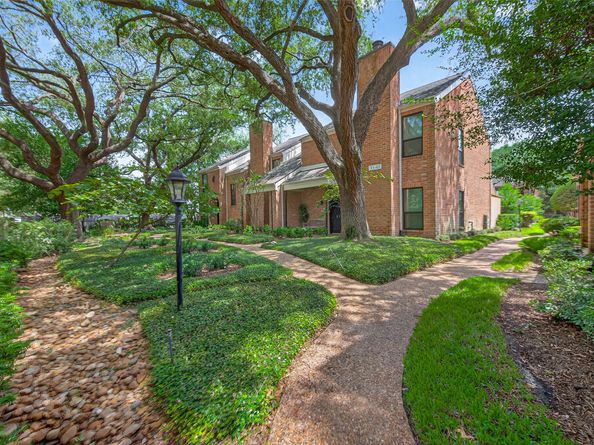 2901 Bammel Lane 42, Houston TX 77098