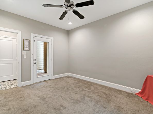 808 Paige Street, Houston TX 77003