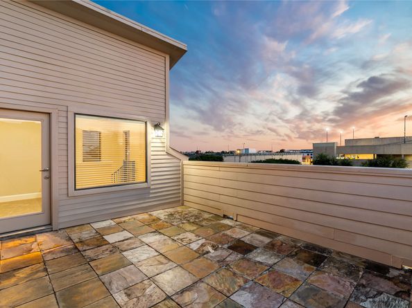 808 Paige Street, Houston TX 77003