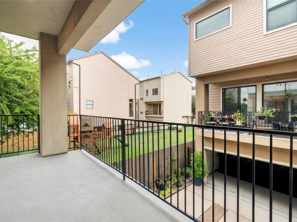 808 Paige Street, Houston TX 77003