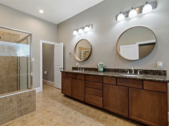 808 Paige Street, Houston TX 77003