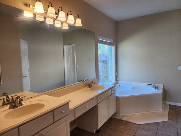 19215 Diablo Canyon Lane, Tomball TX 77377