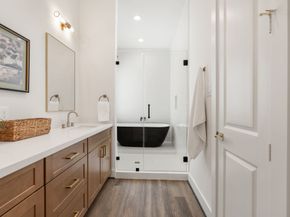 1142 W 16th Street, Houston TX 77008