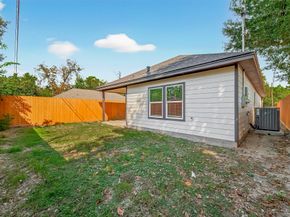 7832 Dewitt Street, Houston TX 77028