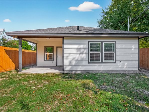 7832 Dewitt Street, Houston TX 77028