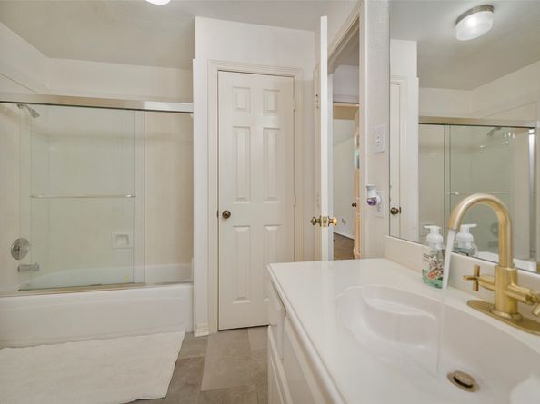 14311 Islandwoods Drive, Houston TX 77095