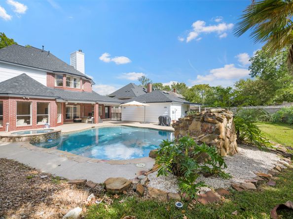 14311 Islandwoods Drive, Houston TX 77095