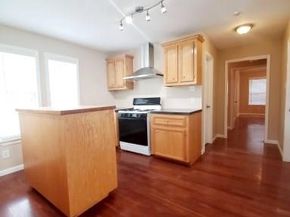 9506 E Avenue I, Houston TX 77012